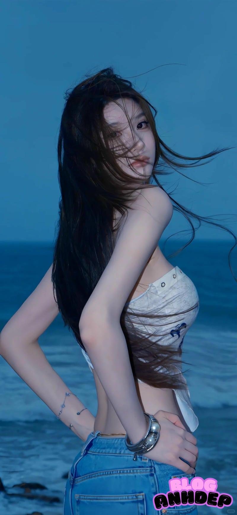 Bộ sưu tập hình nền cô gái mới