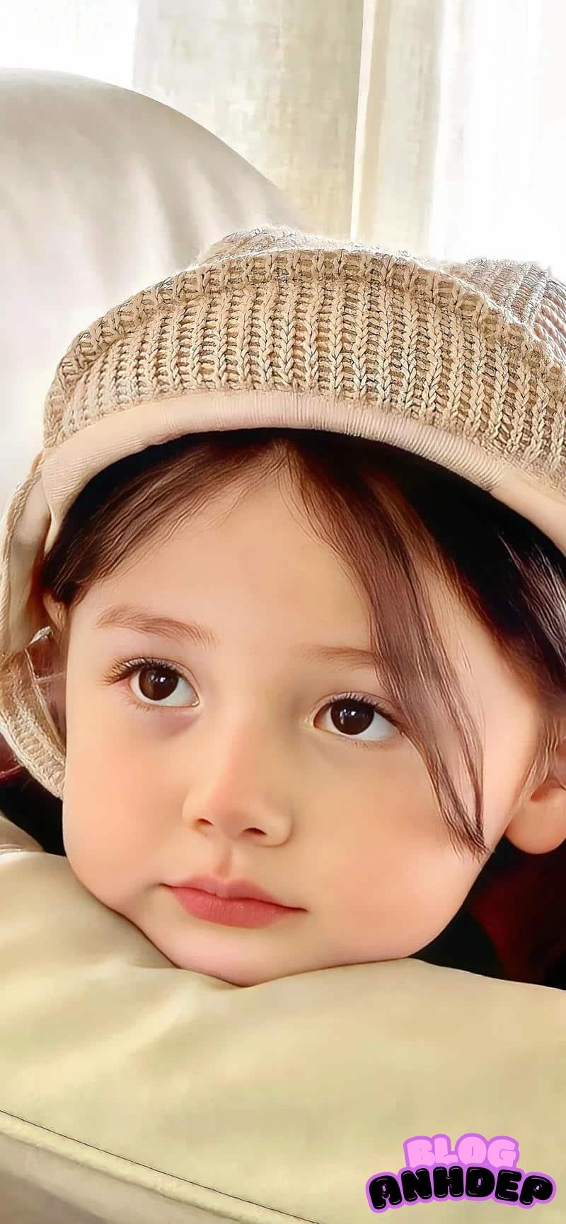 Loạt ảnh hình nền bé gái dễ thương tươi tắn