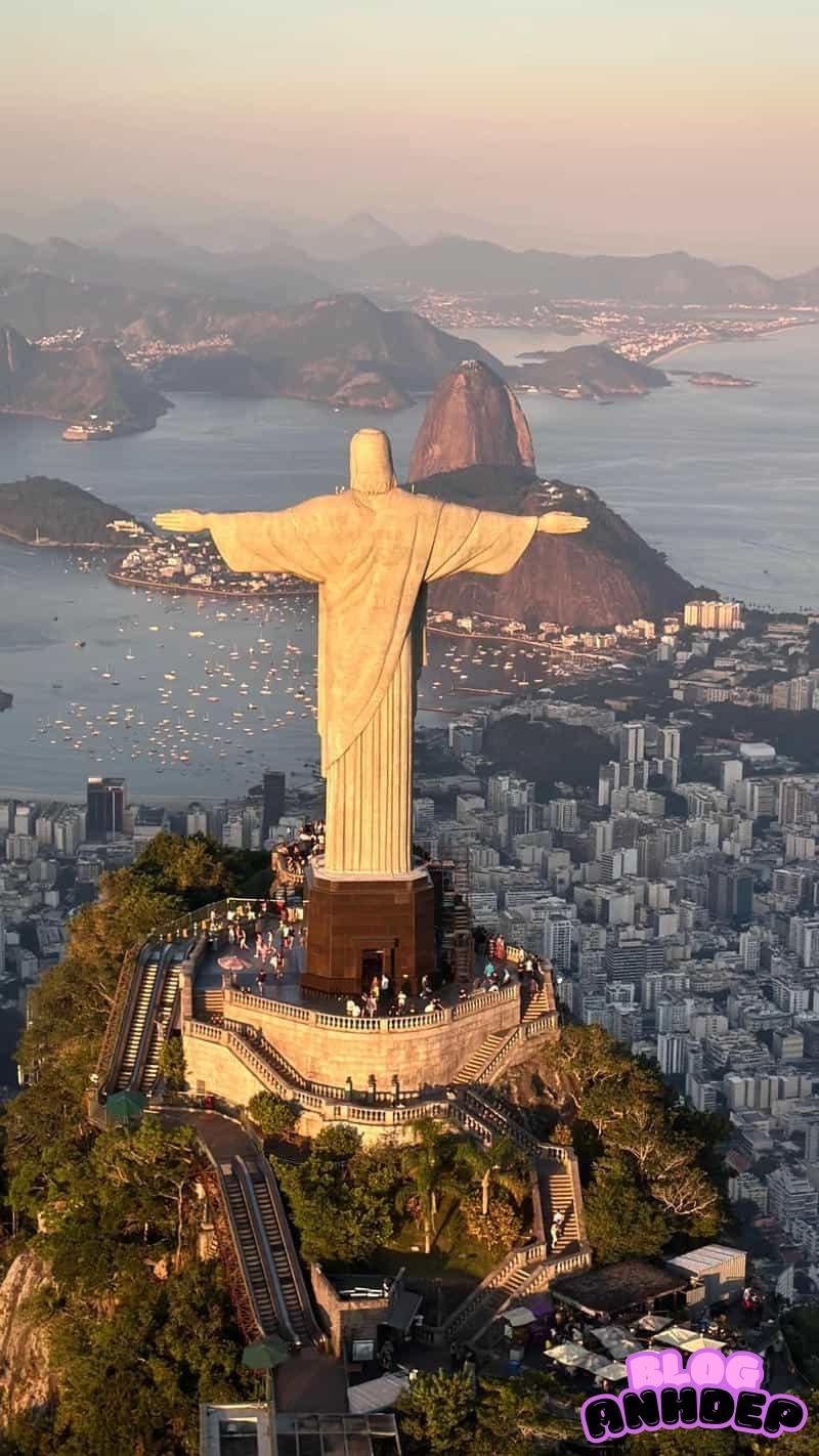 Ngắm hình nền chúa giêsu thu hút