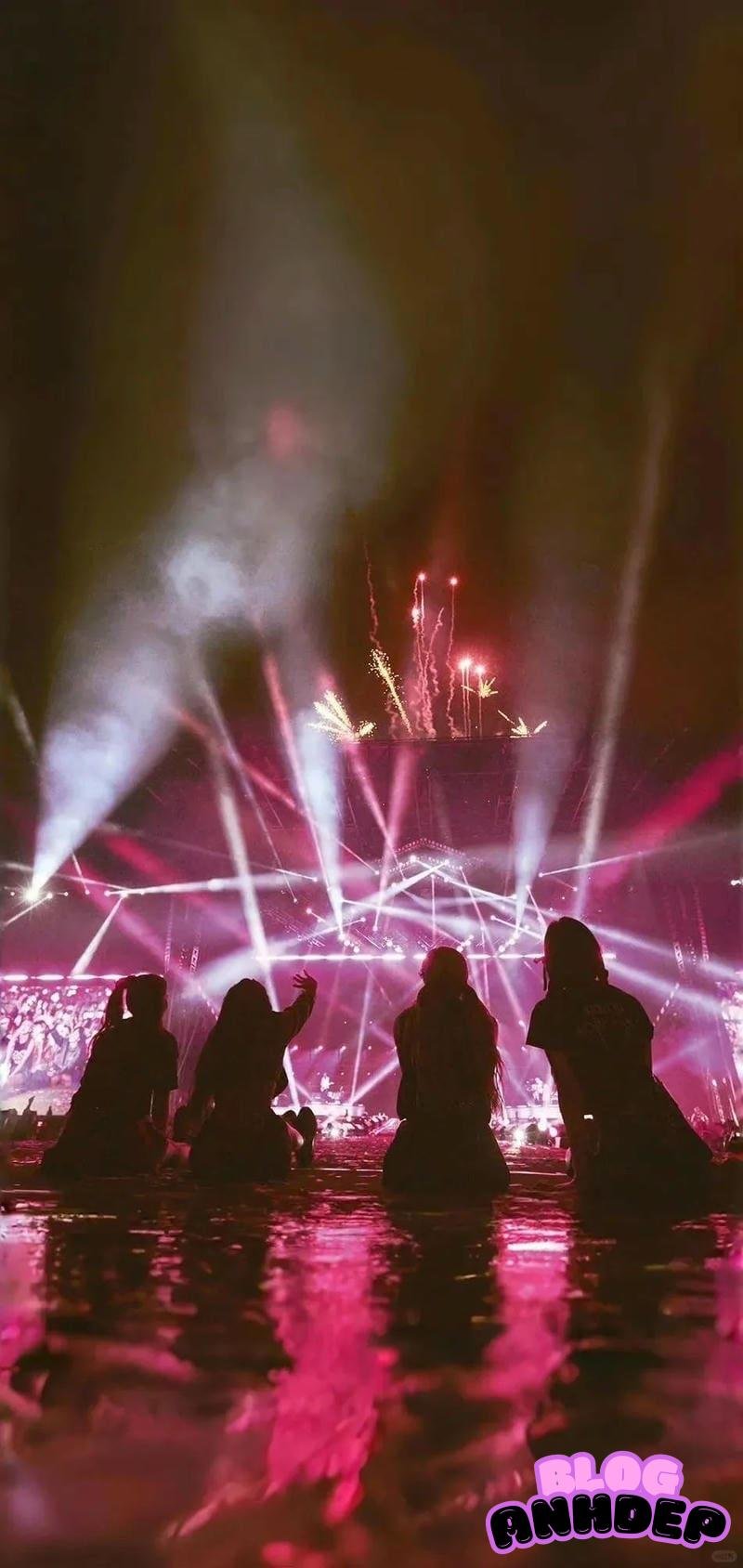 Ngắm phong cách hình nền black pink