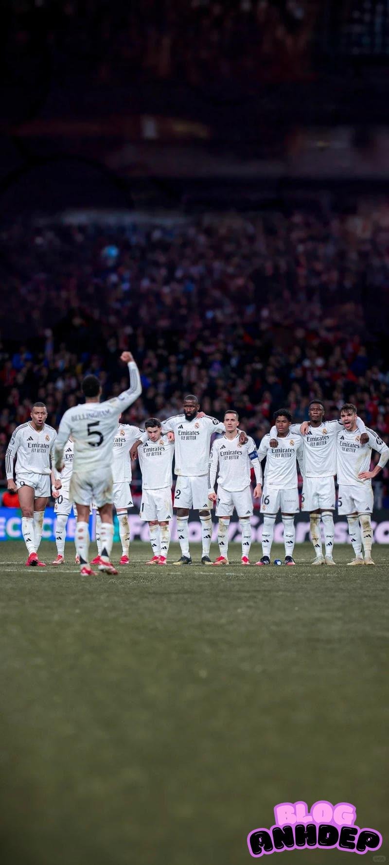 Tải bộ hình nền đá bóng mới nhất