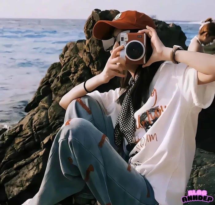 ảnh đại diện cô đơn nữ