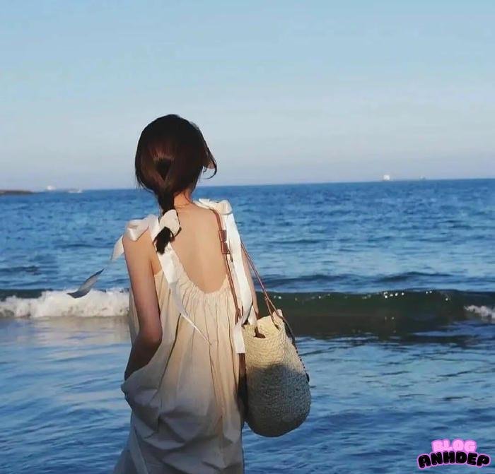 ảnh đại diện cô gái quay lưng đẹp