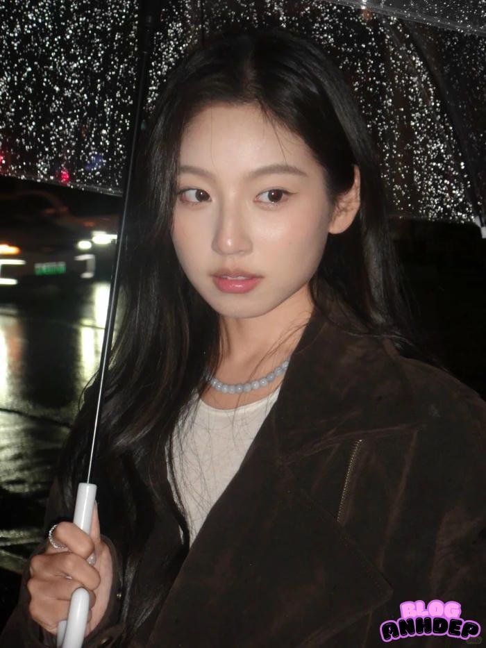 ảnh đại diện girl mờ ảo so deep