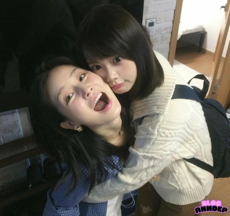 avatar bạn thân đang yêu quá