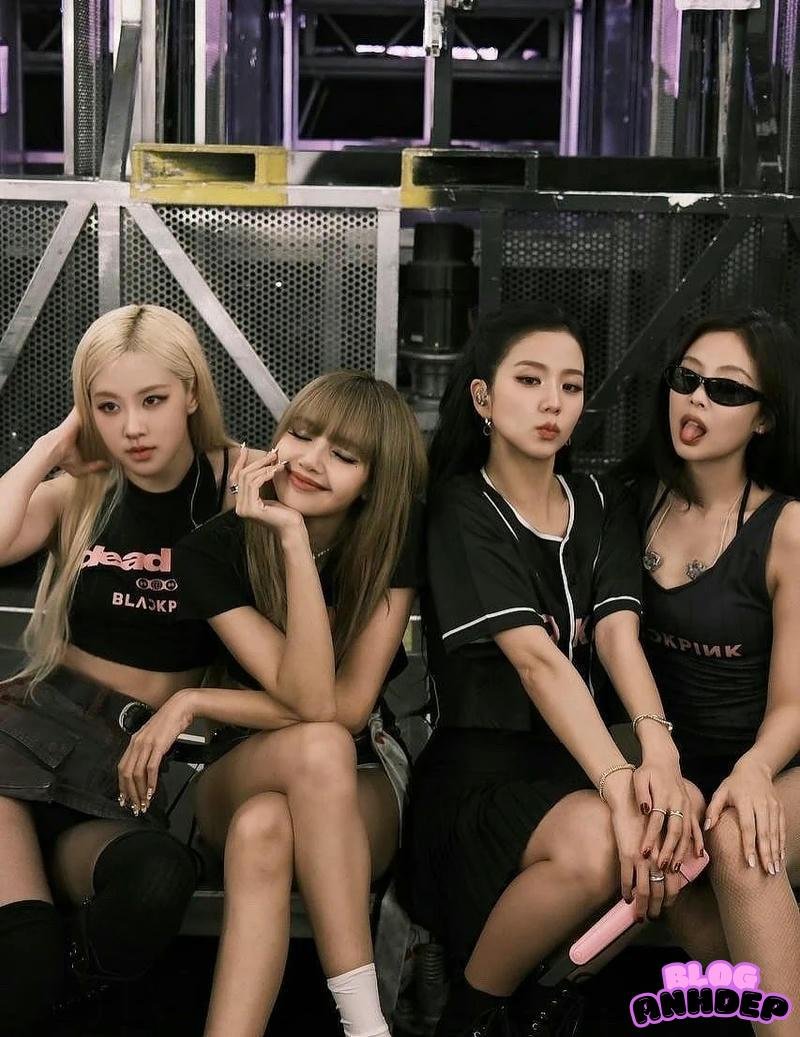 avatar blackpink tạo dáng