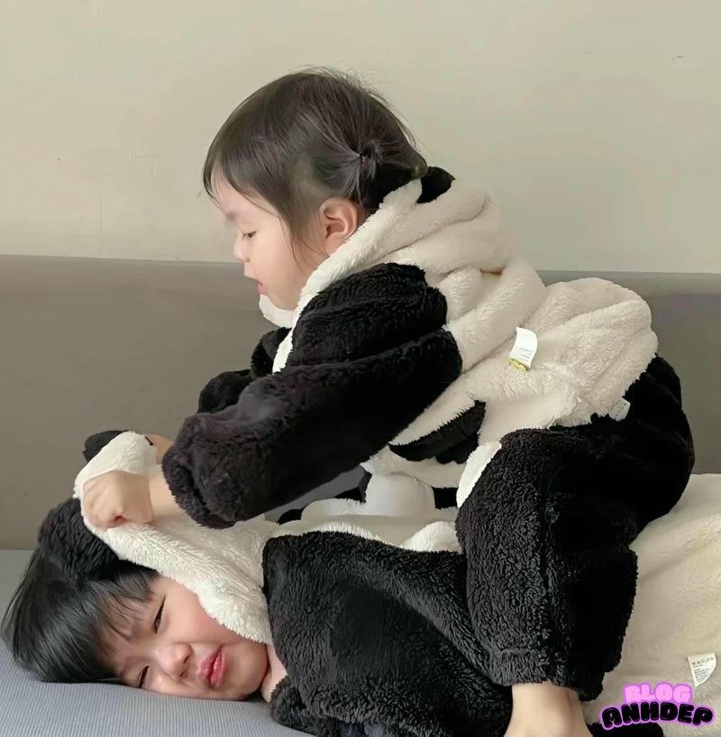 avatar cặp đôi em bé nhỏ