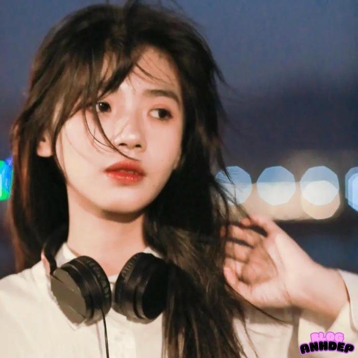 avatar cô đơn nữ chill