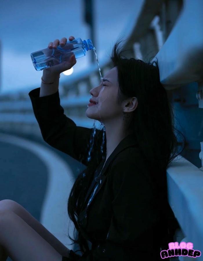 avatar tâm trạng nữ