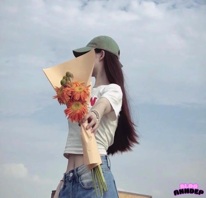 hình avatar facebook nữ ngầu