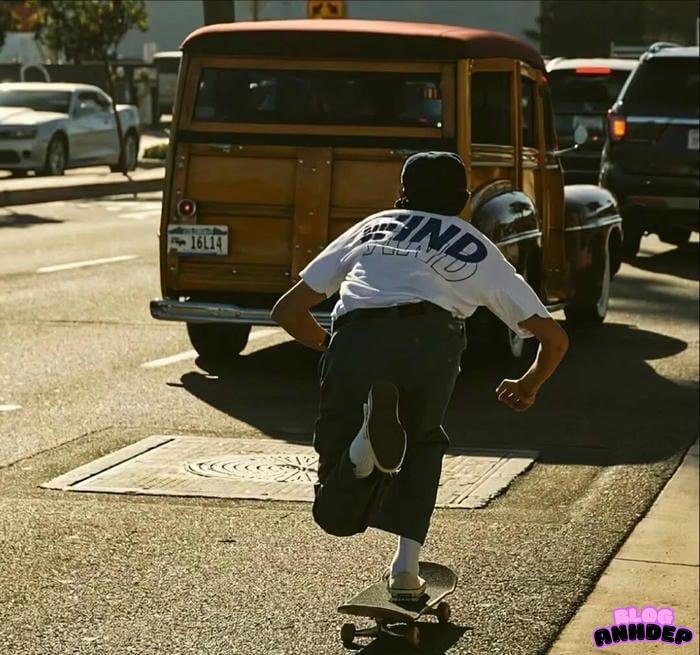 hình avatar nam cô đơn